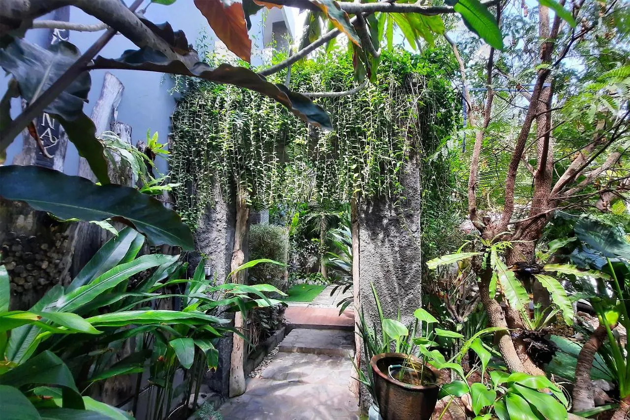**  Hotel Oyo 3901 Kubu Kenak Seminyak Indonezja